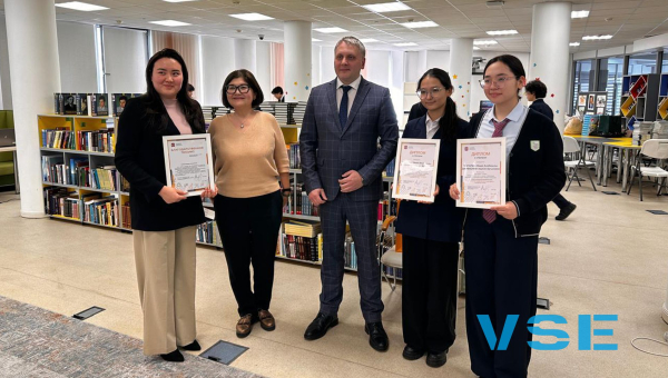 Директор VSE Игнатьев Н.Н. встретился с победителями XV Международной конференции «ТЕХНОЛОГИИ ИНЖЕНЕРНОГО БУДУЩЕГО» для студентов и школьников